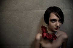 ::..RED LIPS, WHITE SKIN, GREY HEART..:::ALL I SEE